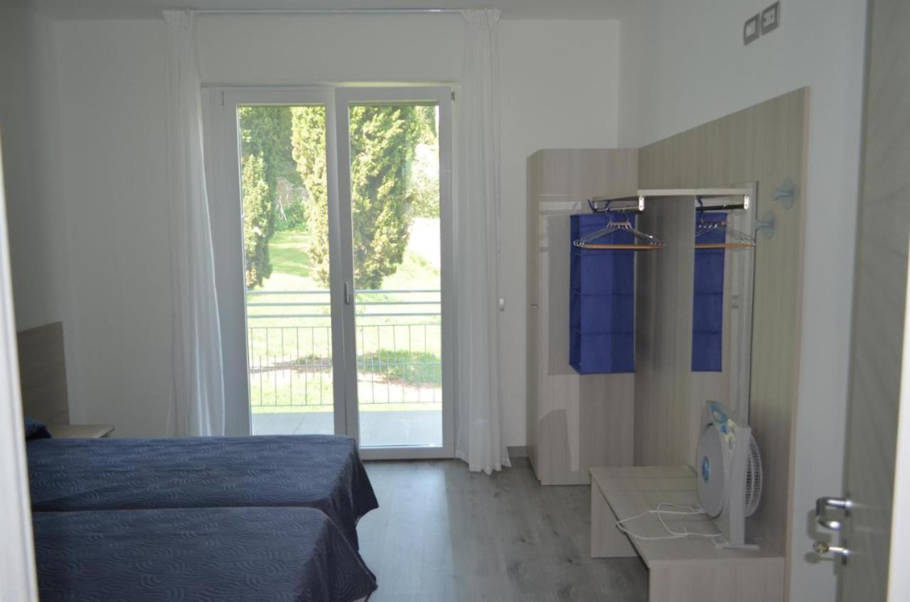 La Svolta Holidays Малчезине Екстериор снимка